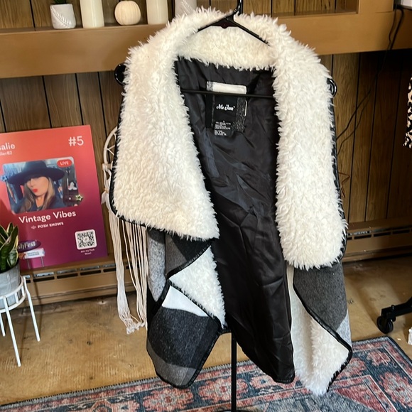 Jackets & Blazers - Buffalo Plaid Black/White Vest